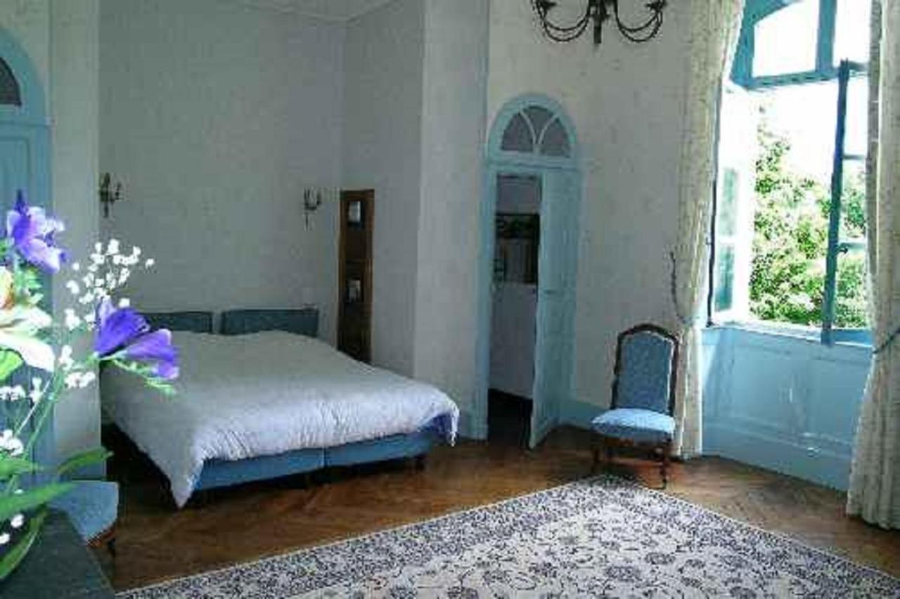 Domaine De Lalande Bed and Breakfast Vénès Exteriör bild
