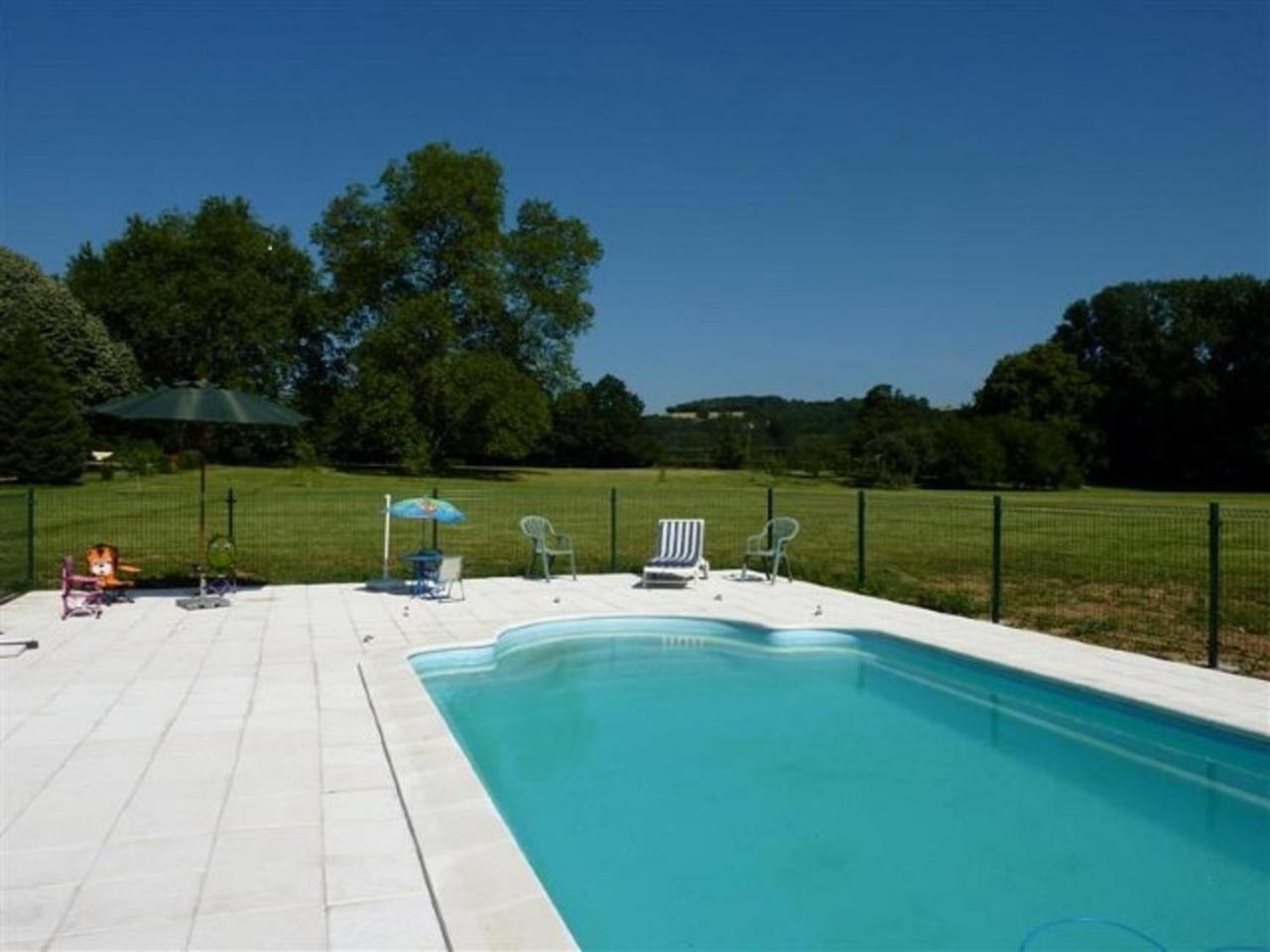 Domaine De Lalande Bed and Breakfast Vénès Exteriör bild